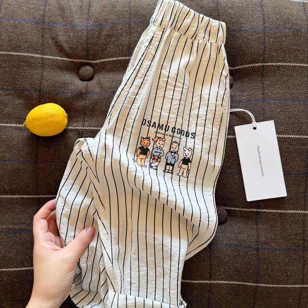 IRIS KIDS Cute Line Jogger — kids cartoon print jogger pants, product photo 4 of 10